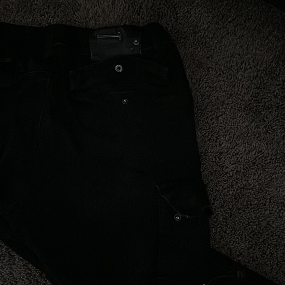 Cargo pocket pants - Picture 4 of 4